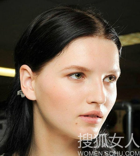 Description: http://m1.biz.itc.cn/pic/new/x/00/77/Img3387700_x.jpg